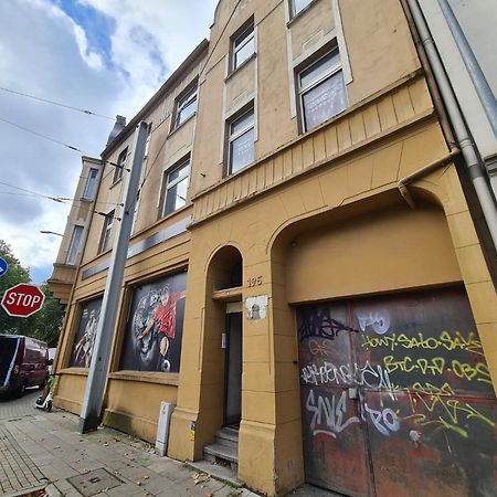Kleines Zimmer Fuer Bis Zu 6 Personen Essen Exteriér fotografie